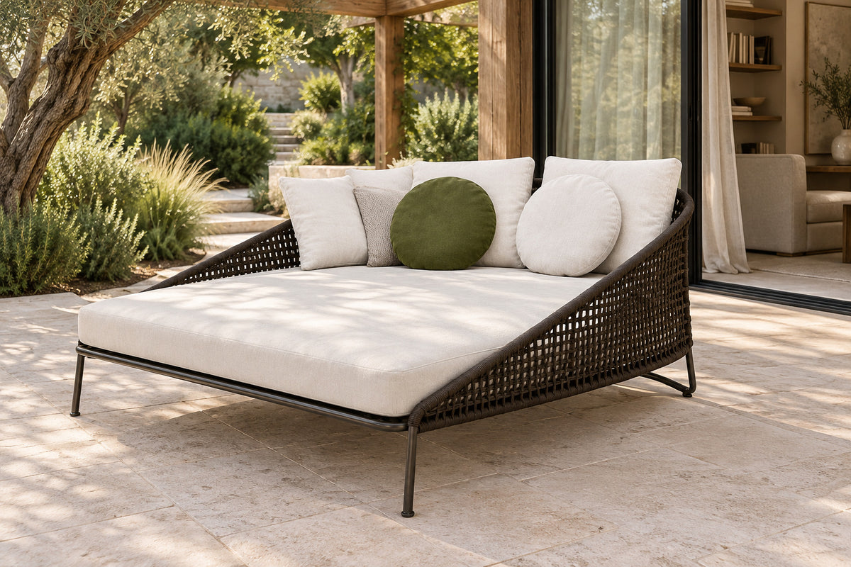 Ischia Daybed, front-right three-quarter lifestyle view