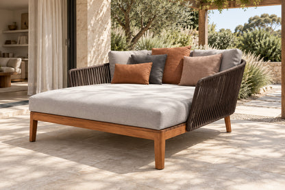 Puglia Daybed, front-right three-quarter lifestyle view