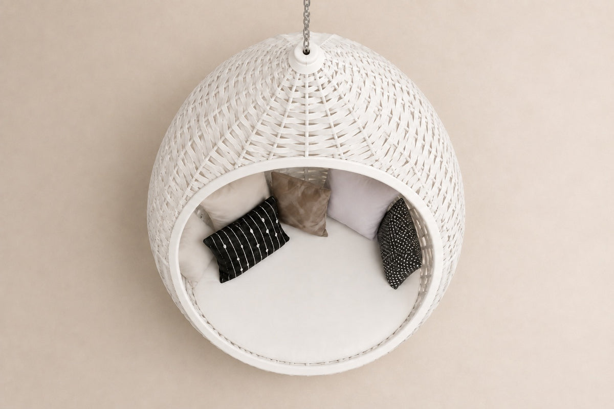 Nido Hanging Nest, Chain-Hung, overhead top view