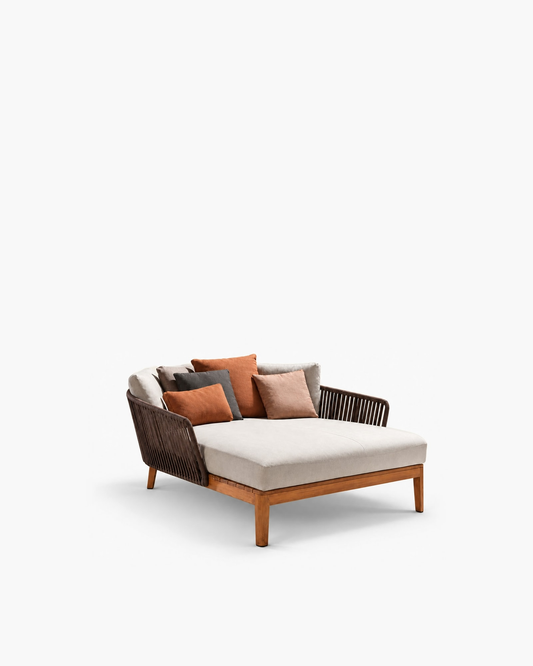 Puglia Daybed — studio view
